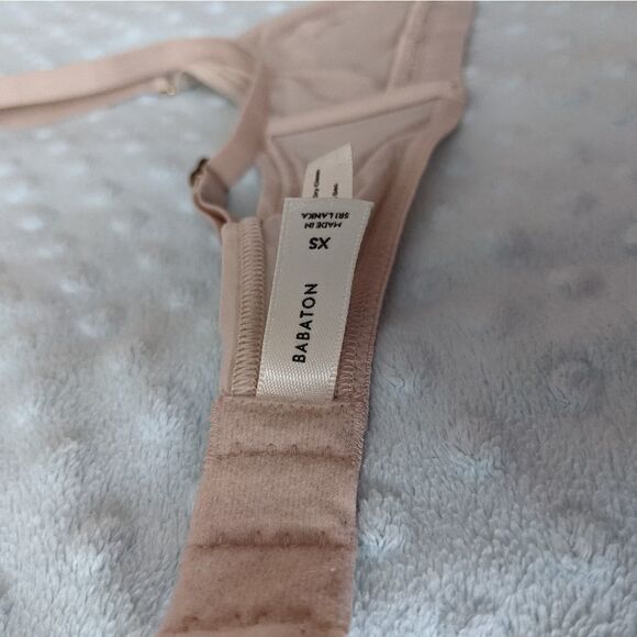ARITZIA BABATON triangle nude bralette bra size XS B023 - Picture 9 of 11